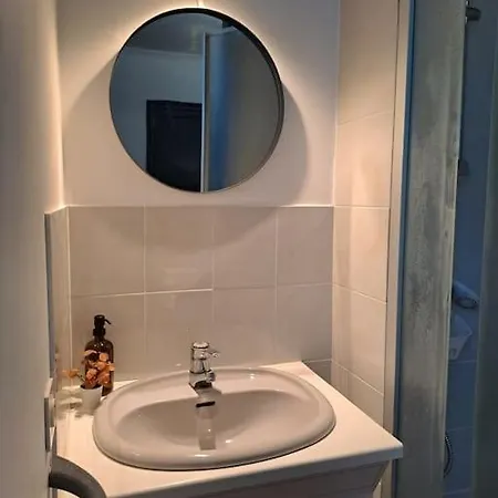 Holiday home Agreable Maison Angevine *